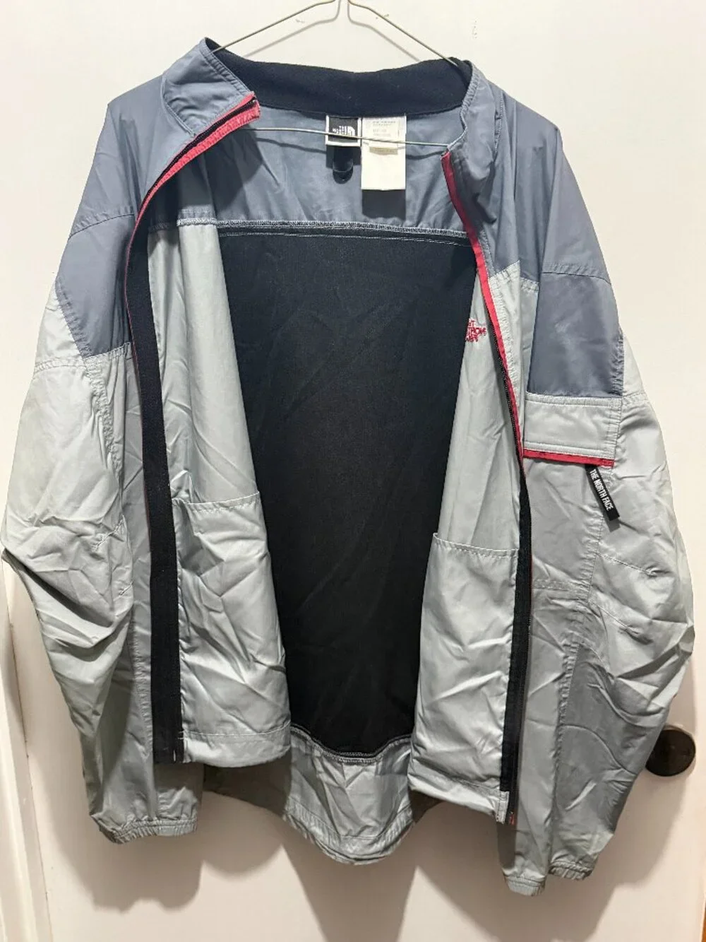 The North Face Mens L Windbreaker Jacket Gray Two Tone Red Logo Full Zip